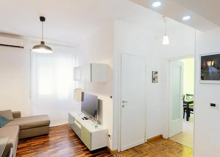Casa Kalimera Moderna Attrezzata E Vicino Metro Rome